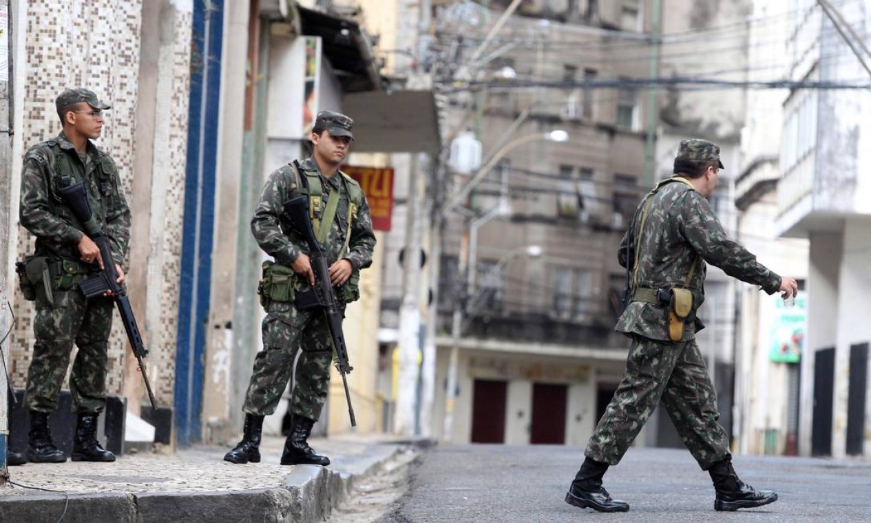 Os militares estão em Salvador para reforçar a segurança e garantir a ordem pública Foto: Agência A Tarde