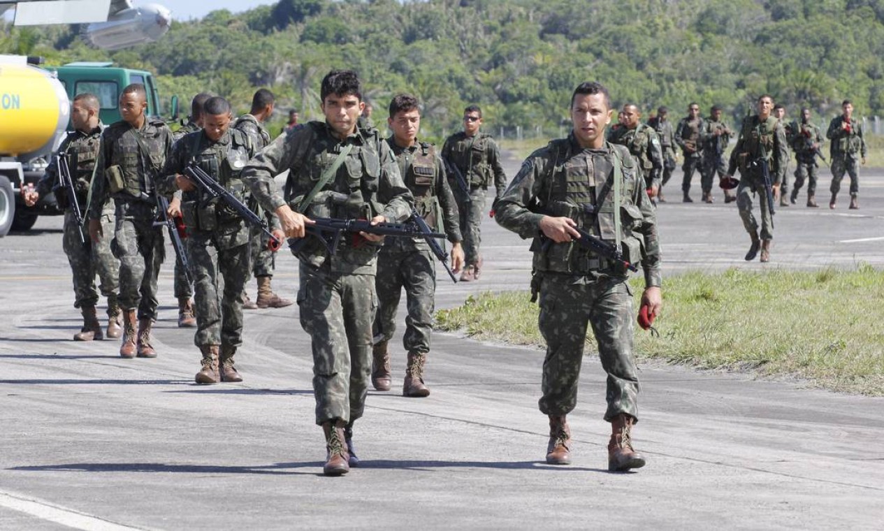 135 militares do Batalhão de Infantaria Paraquedista chegaram a Salvador na tarde deste domingo Foto: Divulgação