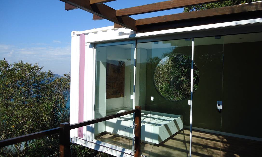 
Casa com vista para o mar em Florianópolis foi feita com contêineres
Foto: Divulgação/ Lívia Ferraro