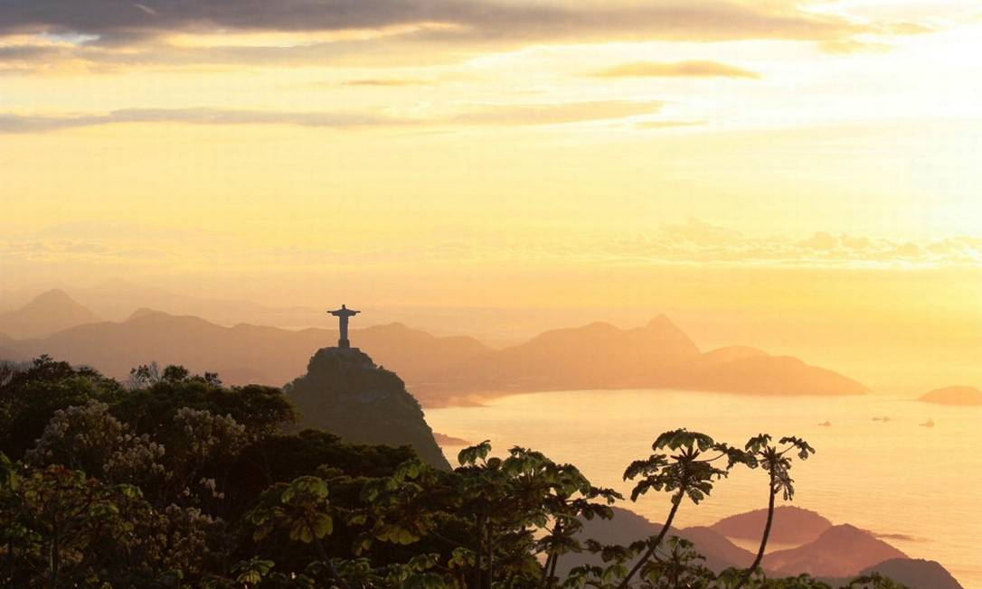 
Amanhecer no Rio visto do Morro do Sumaré
Foto: Foto do leitor Marcos Estrella / Eu-Repórter / arquivo