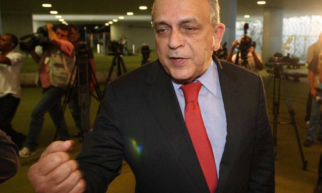 
O presidente do PSDB Nacional, deputado federal Sérgio Guerra (PSDB-PE)
Foto: O Globo / Aílton de Freitas