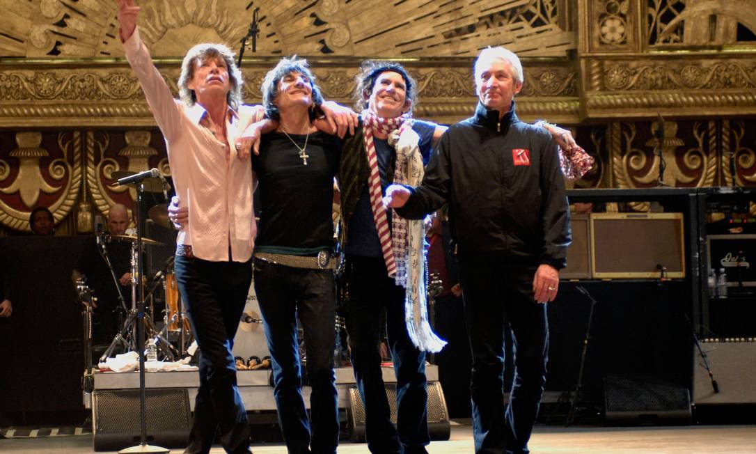 Rolling Stones celebra 50 anos com autobiografia fotográfica Jornal O