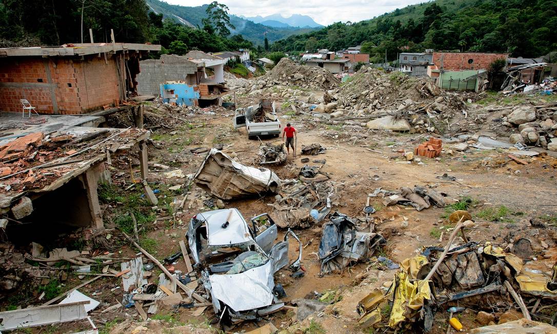 Teresópolis enfrentou chuvas e corrupção no ano passado - Jornal O