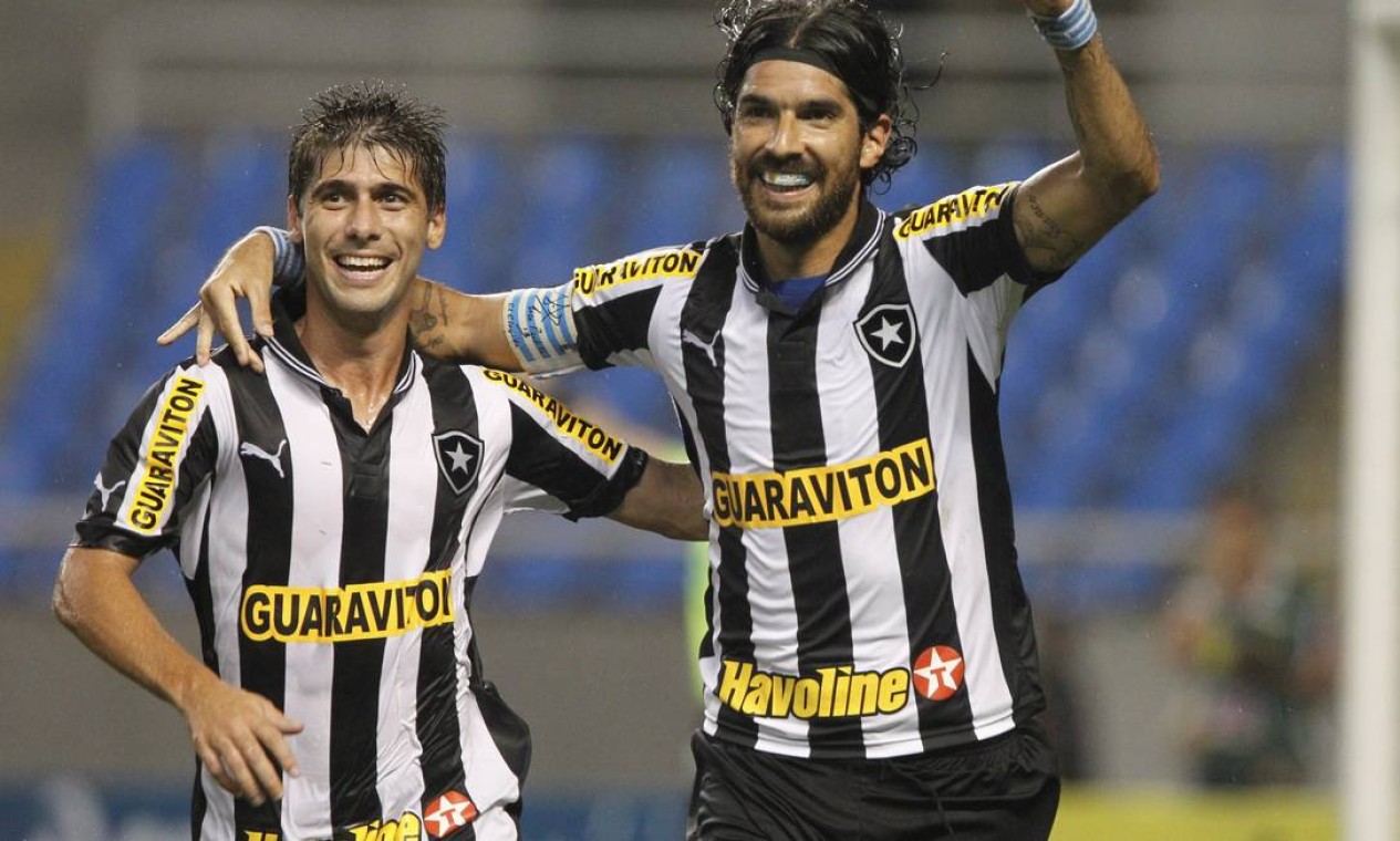 Botafogo vence Bangu por 4 a 2 e está na final da Taça Rio - Jornal O Globo