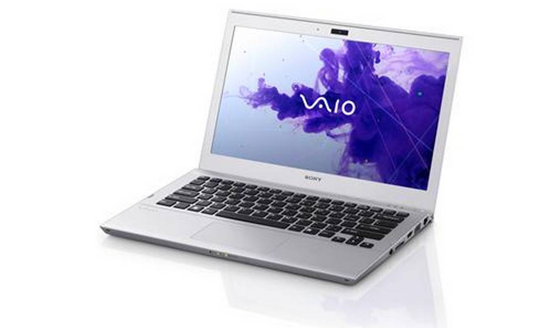 ✧大人気✧CORE-i3✧SONY✧VAIO✧ホワイトVAIO✧WEBカメラ Notebook Sony Vaio, 15.6'', Intel Core I3, 4gb, Ssd-120gb