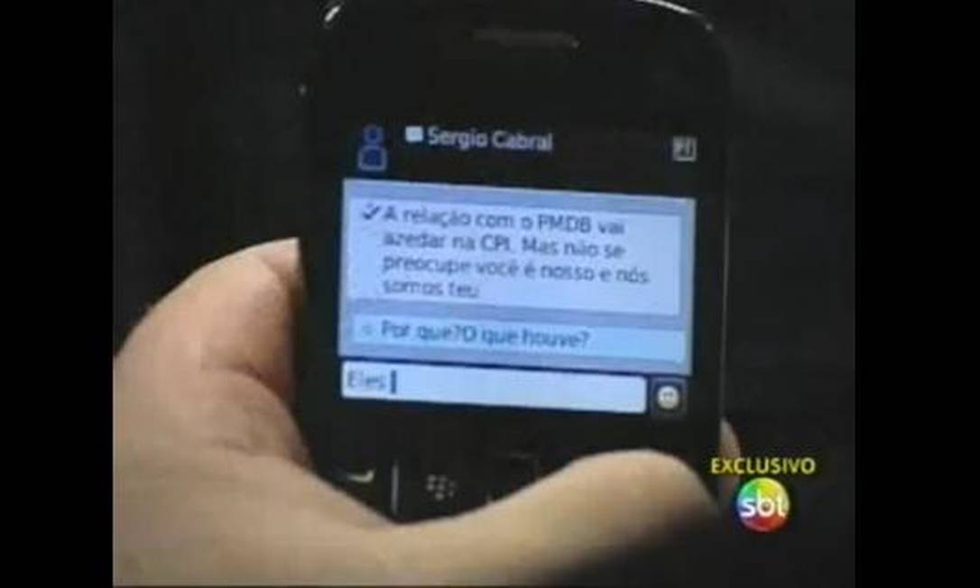 
Celular do deputado Cândido Vaccarezza (PT-SP) com mensagem para o governador do Rio, Sérgio Cabral
Foto: Reprodução