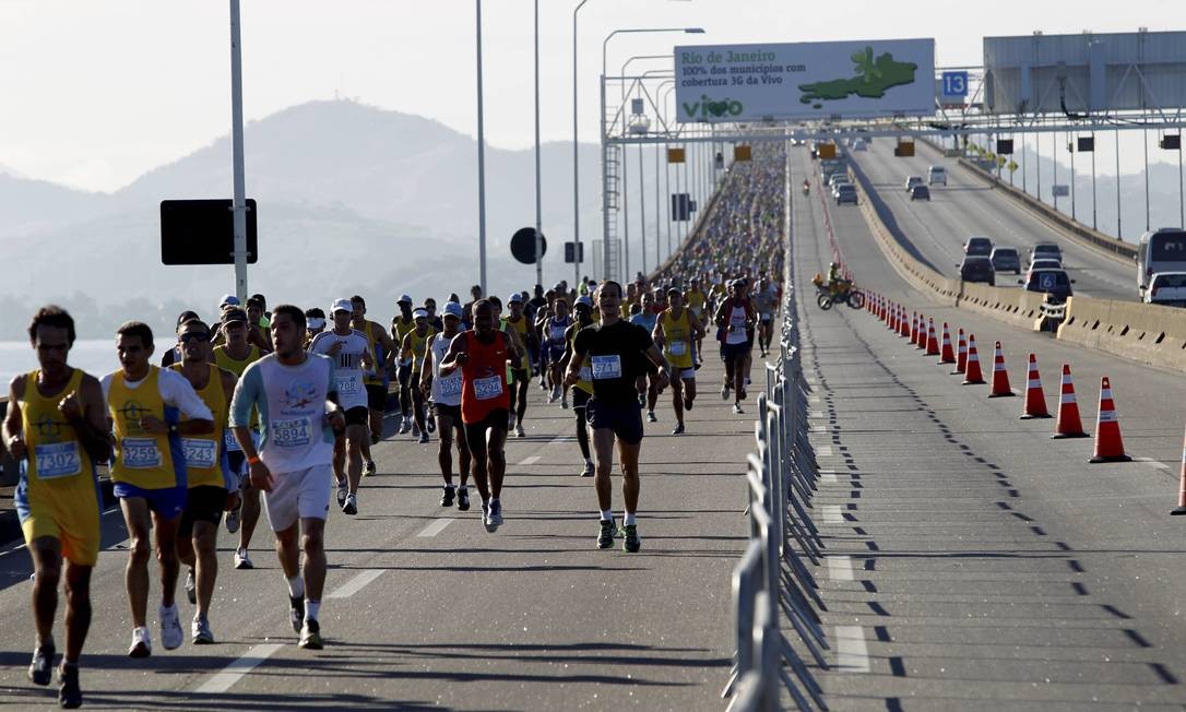 Corrida da Ponte reúne milhares neste domingo Jornal O Globo