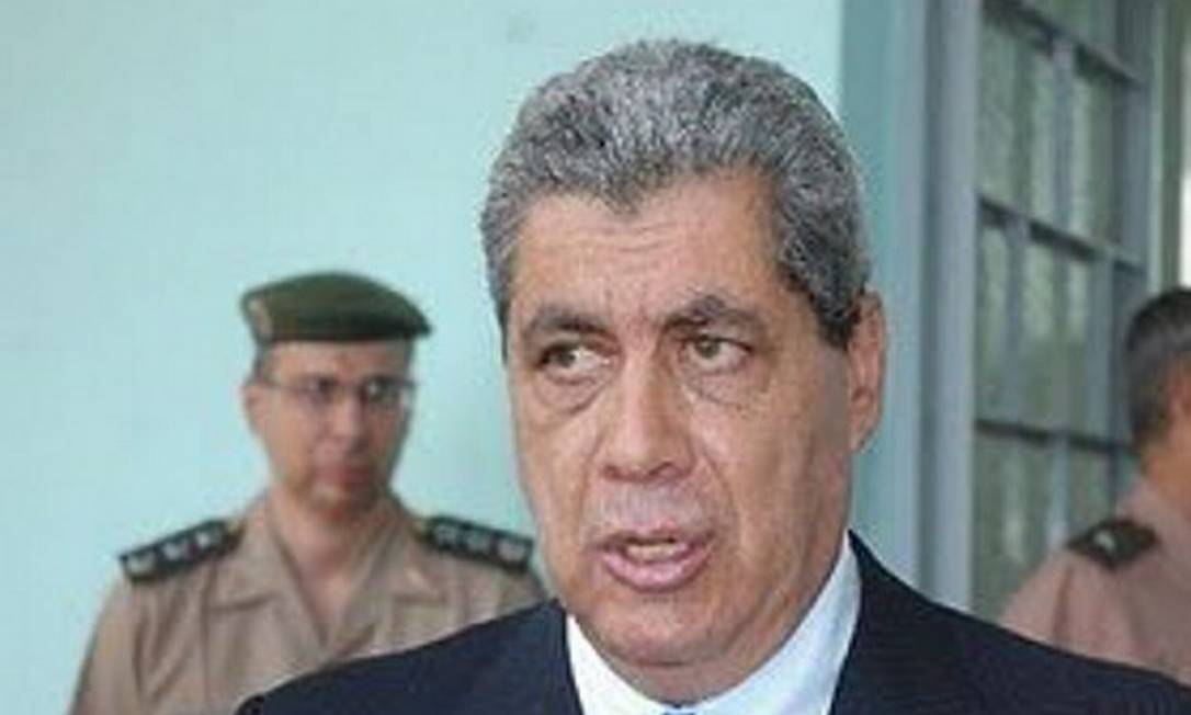 Exgovernador de MS, André Puccinelli é preso em operação da PF