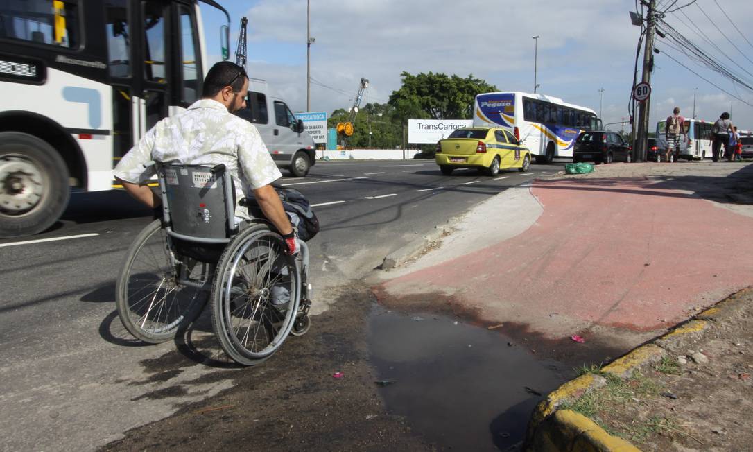 
Rio Como Vamos analisa metas da prefeitura e constata ausência de projetos para pessoas portadoras de deficiência
Foto: Paulo Nicolella (arquivo) / O Globo
