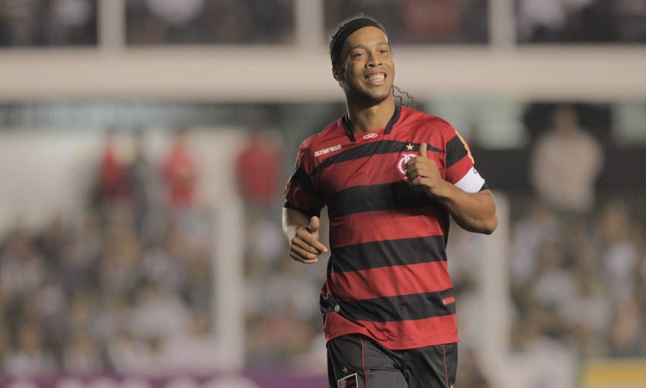 Contra o Santos, na Vila Belmiro, ele teve uma atuação de luxo na vitória de 5 a 4 do Flamengo Foto: Eliária Andrade
