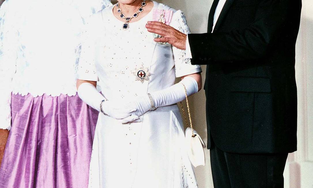 As coroas e tiaras da rainha Elizabeth II Jornal O Globo