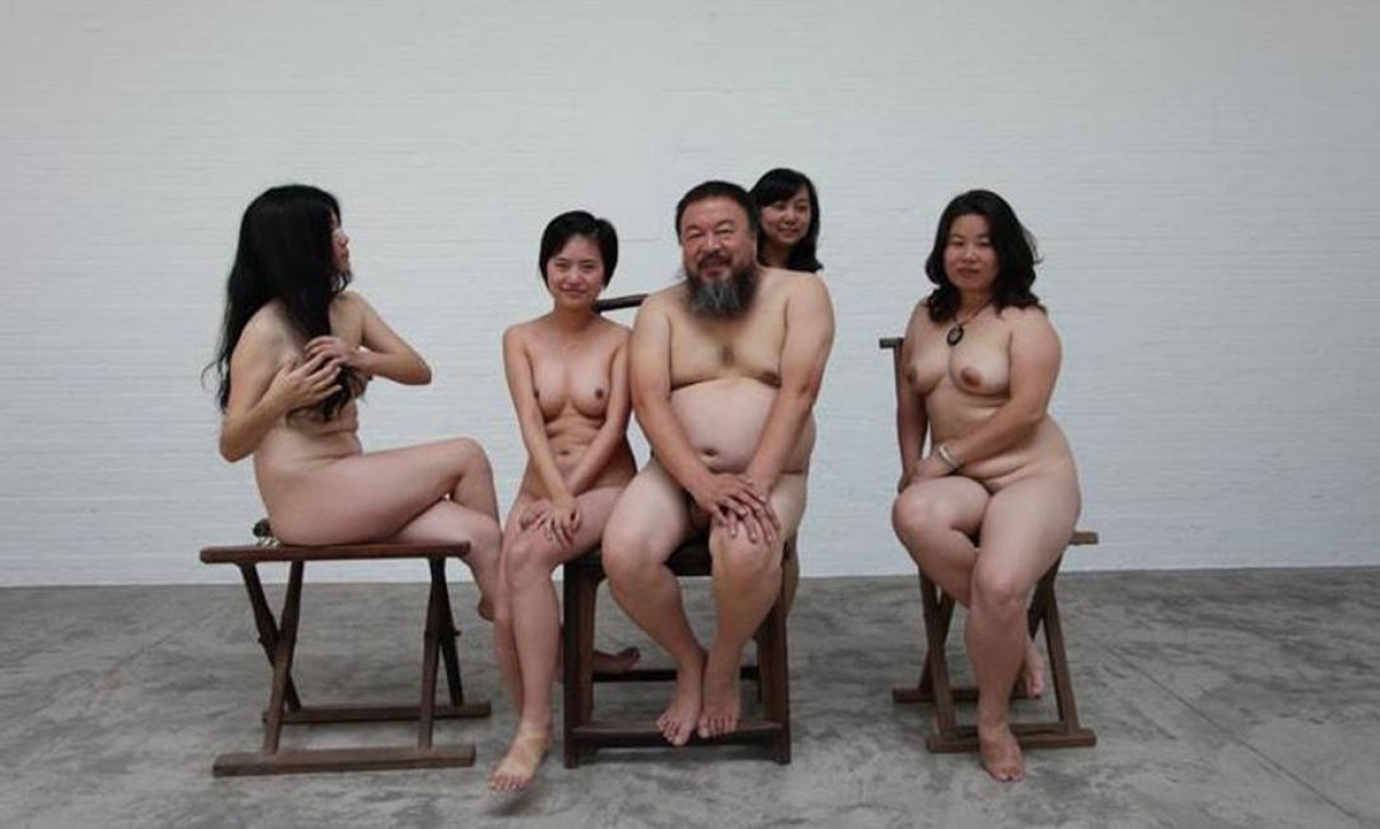 Ai Weiwei pode ser processado por bigamia e pornografia na China - Jornal O  Globo