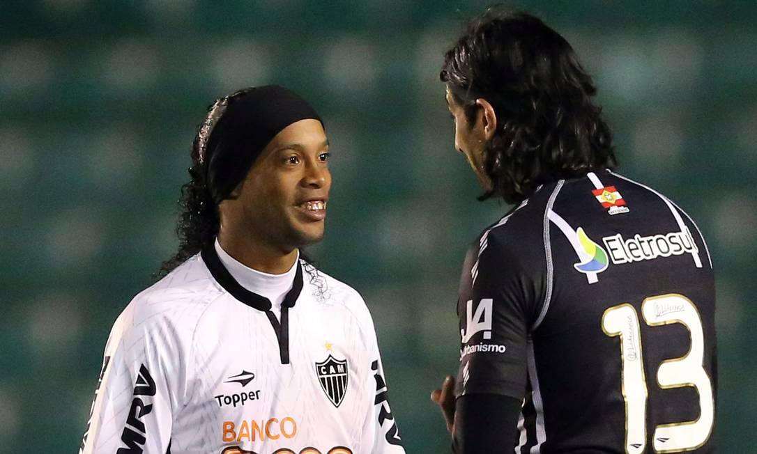 Ronaldinho Gaúcho virou Ronaldinho do mundo em 3 minutos