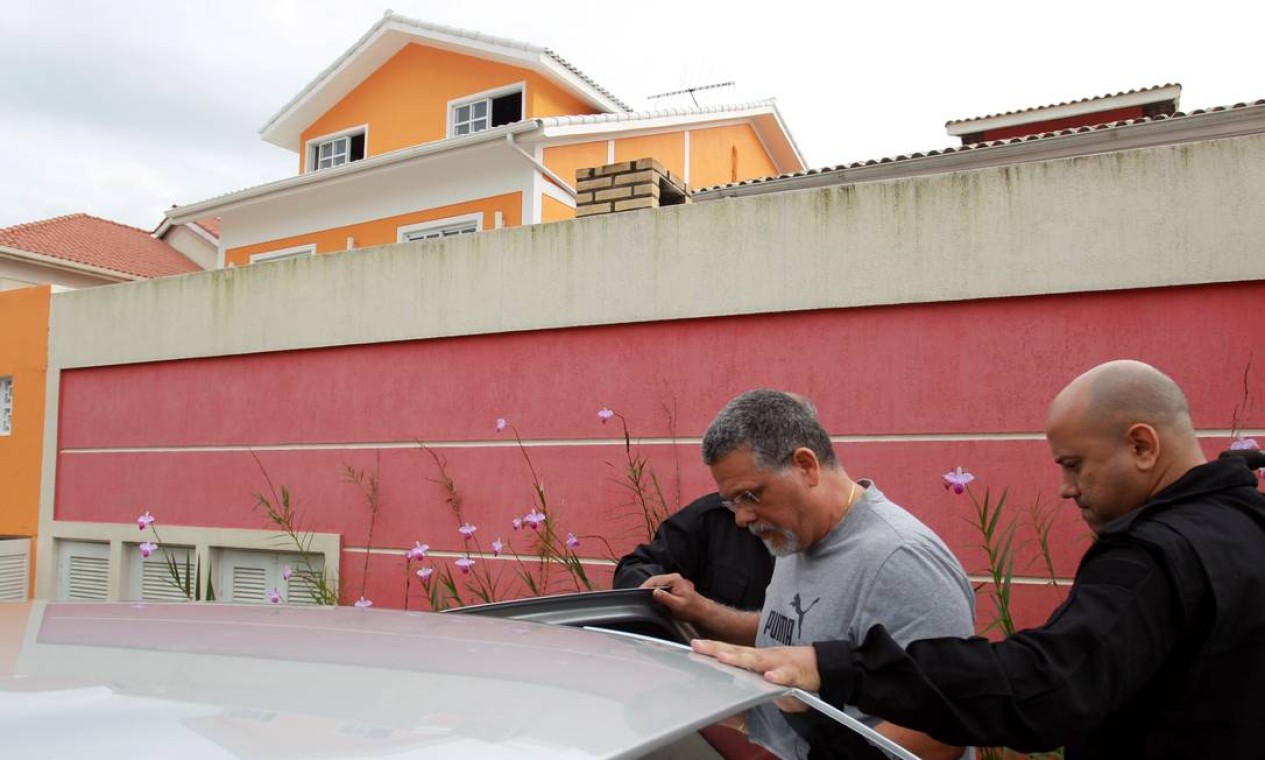 Os policiais identificaram o contraventor Evandro Machado dos Santos, conhecido como Bedeu, de 53 anos, como o chefe da quadrilha de jogo do bicho Foto: Gabriel de Paiva / O Globo
