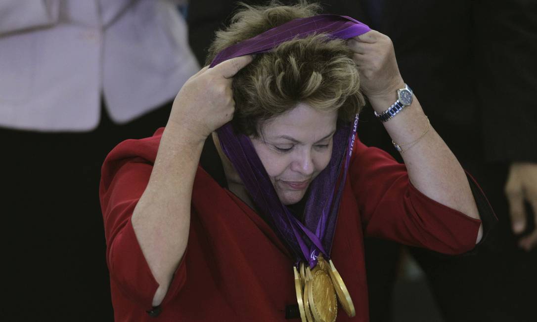 Dilma recebe medalhas de atletas olímpicos e paralímpicos em Brasília Foto: UESLEI MARCELINO / Reuters