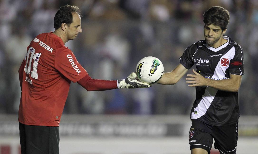 Vasco perde em casa para o São Paulo - Jornal O Globo