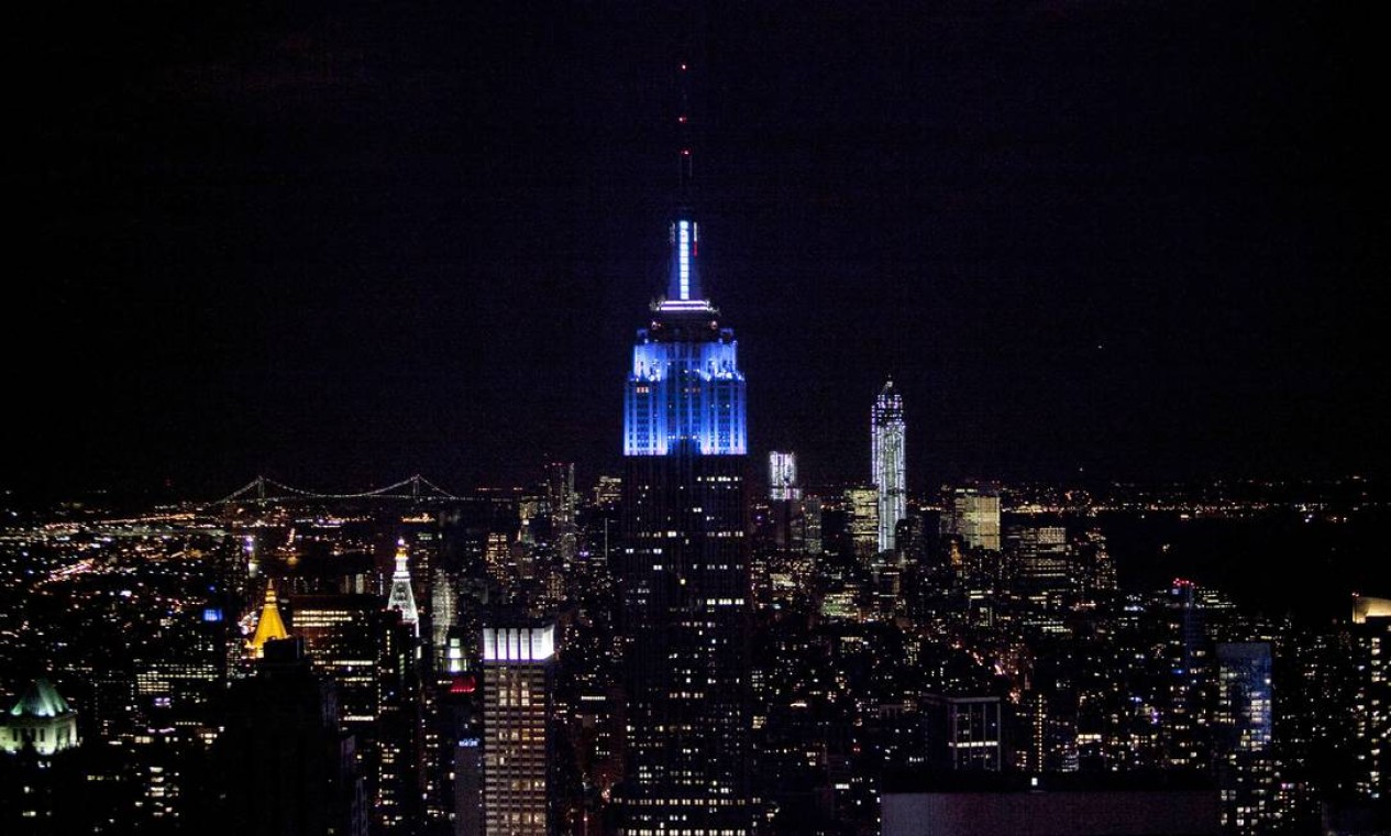 Empire State fica azul em comemoração à vitória de Obama Foto: AFP