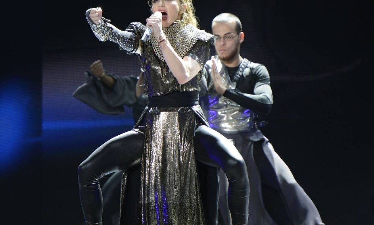 Madonna chega ao Rio com o maior show já produzido para um artista solo