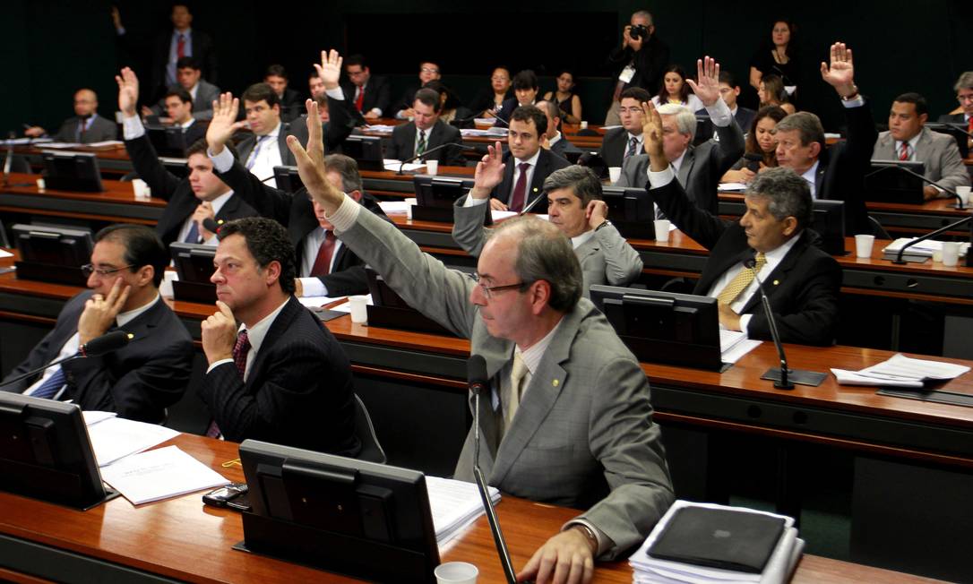 
Base governista derruba requerimento de convocação de Rosemary Noronha
Foto: O Globo / Ailton de Freitas