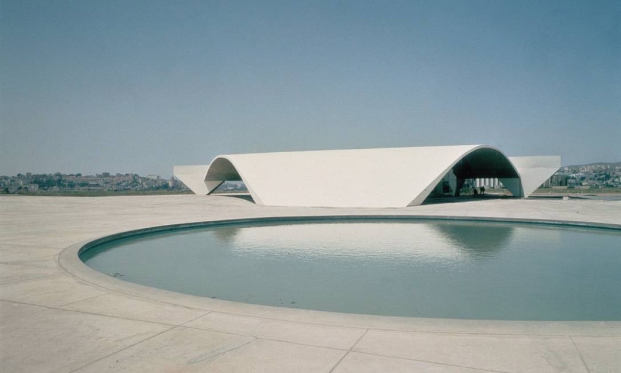 Universidade de Constantine, em Argel Foto: Acervo Fundação Oscar Niemeyer