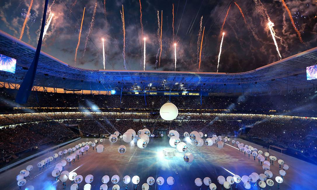 Antes Do Jogo Inaugural Grêmio Faz Festa Para A Nova Casa Jornal O Globo