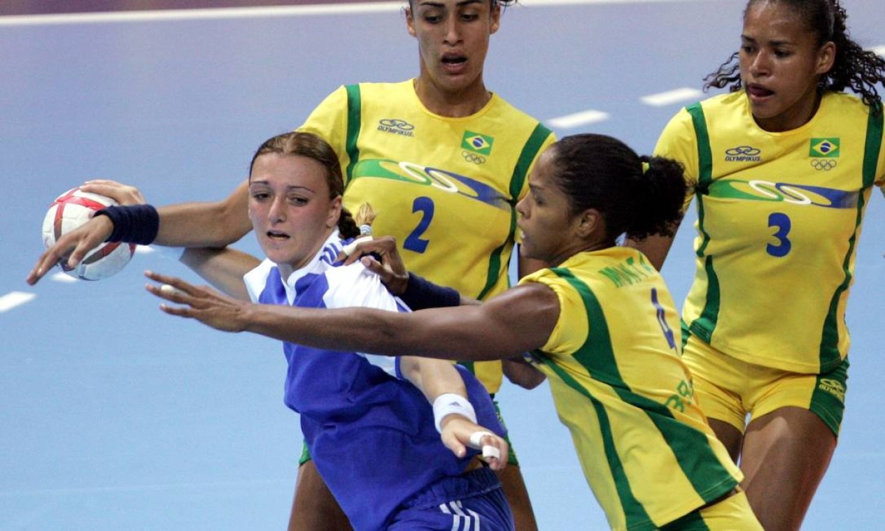 Alexandra leva o prêmio de melhor jogadora do mundo no handebol