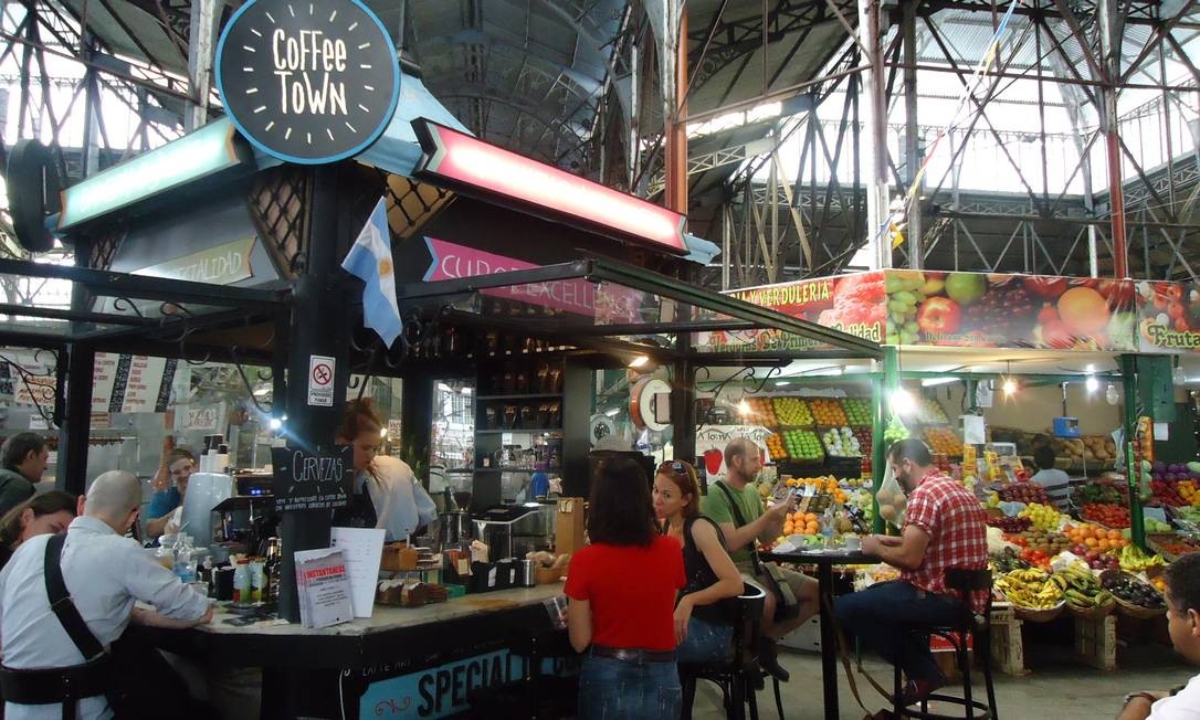 Café internacional em San Telmo Jornal O Globo