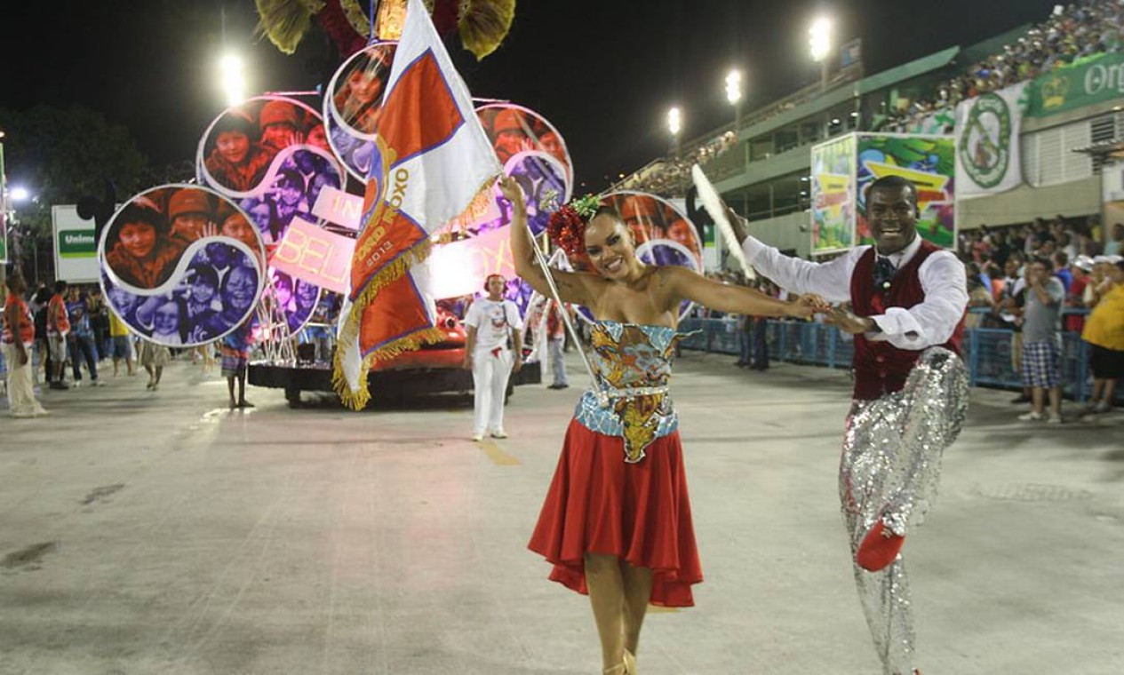 Ensaio técnico de sábado das escolas de samba no Sambódromo Jornal O