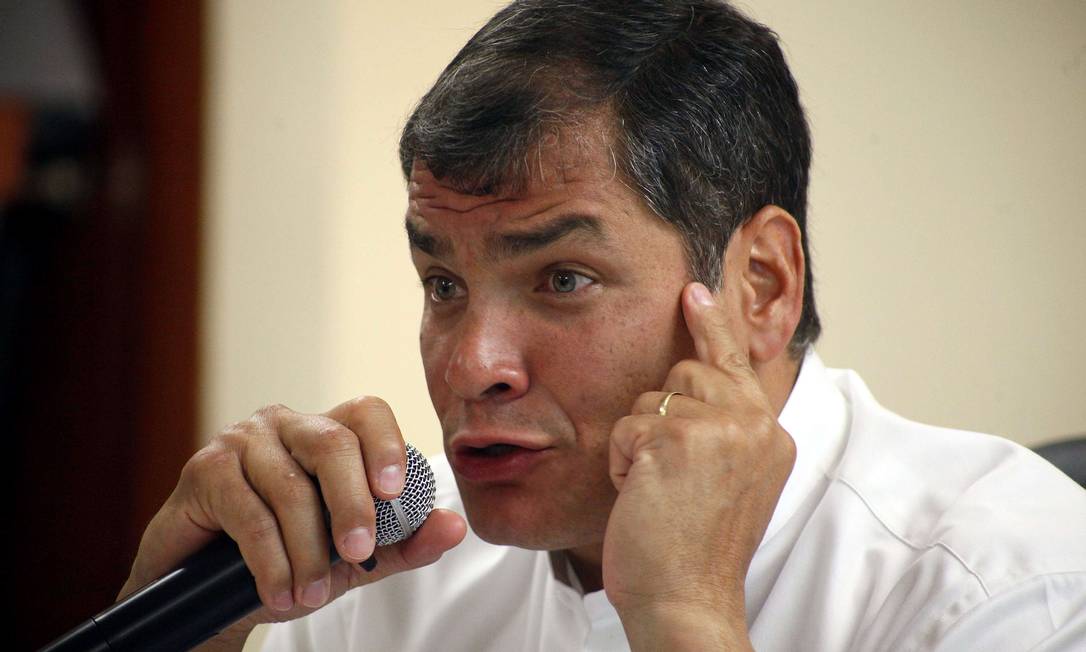 
O presidente equatoriano, Rafael Correa, durante uma coletiva em Guayaquil
Foto: HO / AFP
