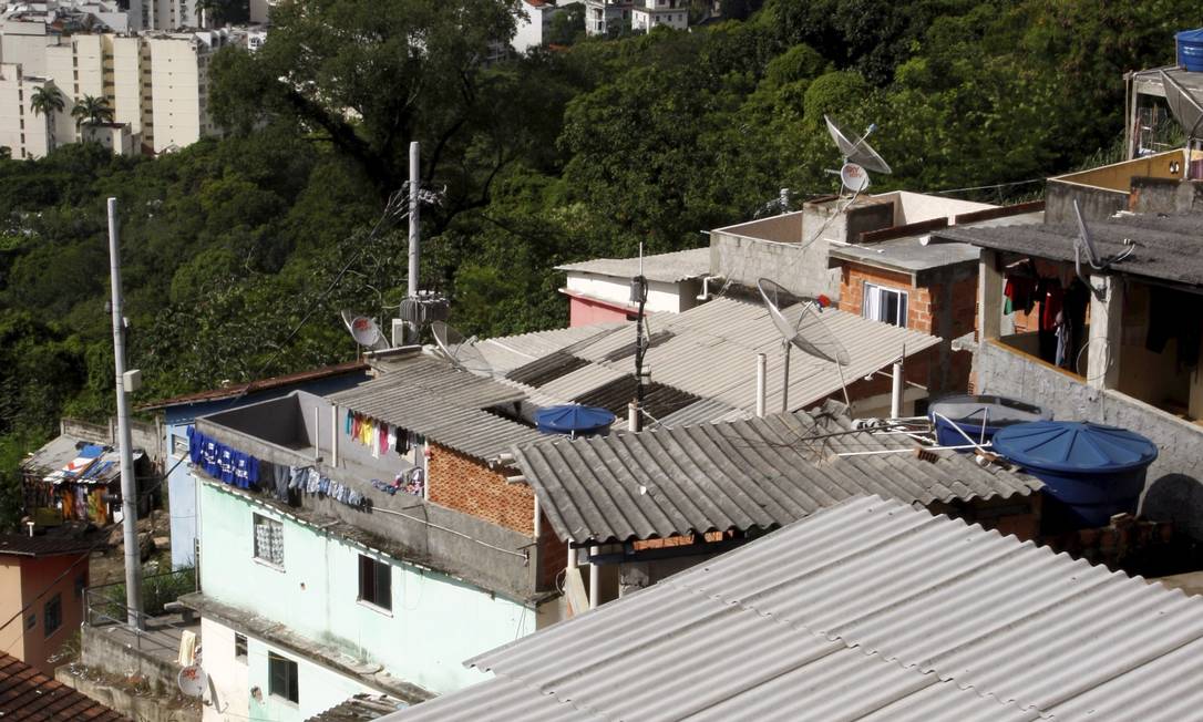 
Paisagem. Do alto do Morro Dona Marta, em Botafogo, a visão privilegiada de boa parte da Zona Sul do Rio
Foto: Marcos Tristão / Agência O Globo