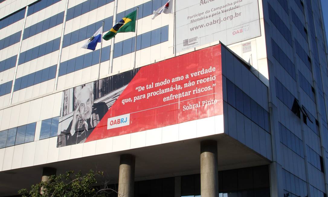 
O prédio da Ordem dos Advogados do Brasil (OAB), no Centro
Foto: Carlos Ivan / Agência O Globo