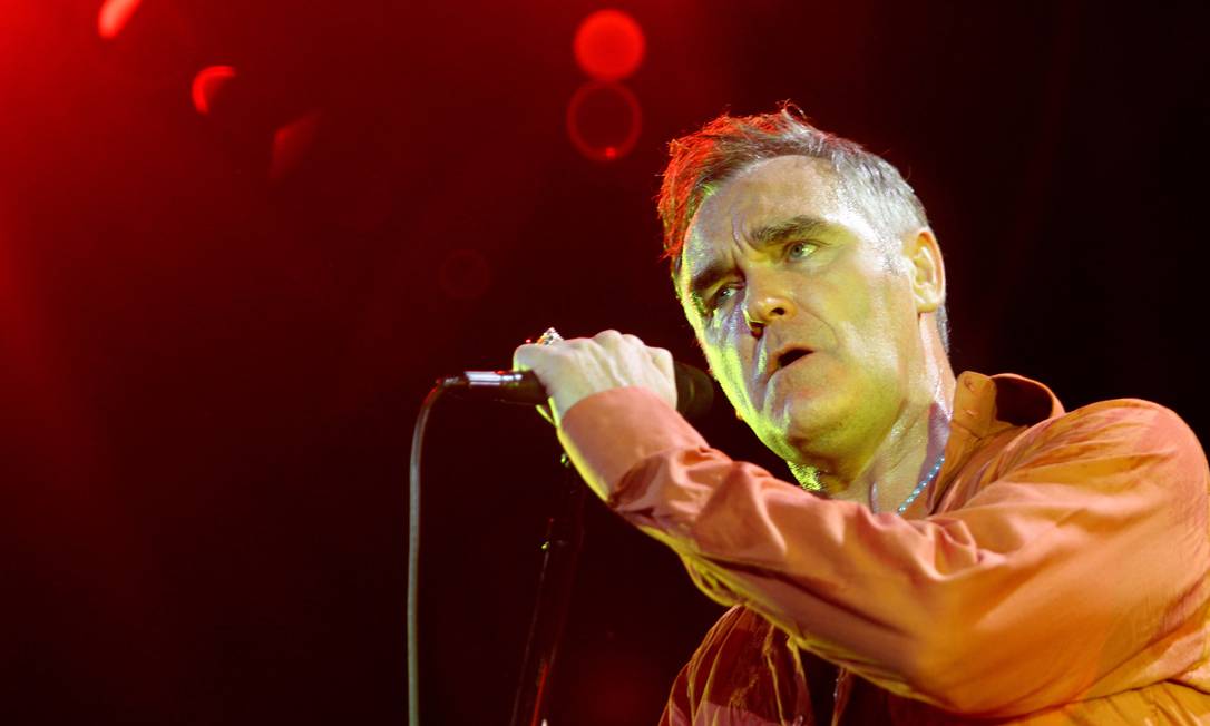 Morrissey no show que fez na Fundição Progresso, no Rio, em 2012 Foto: Mônica Imbuzeiro / Agência O Globo