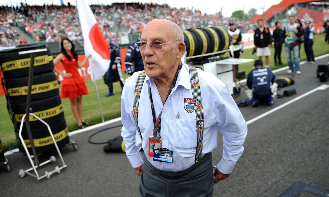 
Stirling Moss Foto: Stirling Moss morre aos 90 anos / AFP
