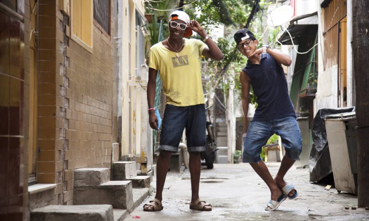 Meninos Do Passinho Dao O Ritmo No Lugar Do Trafico Jornal O Globo