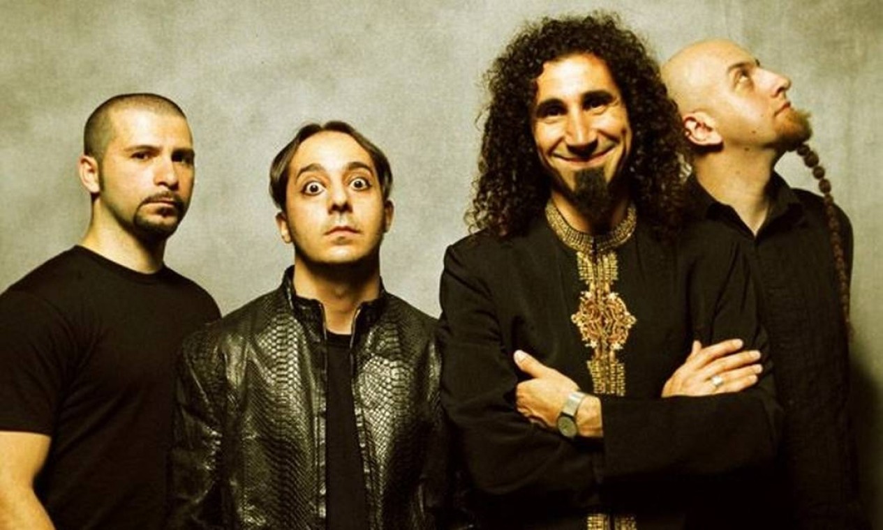 Serj Tankian diz que não vai ser forçado a fazer novo disco do System