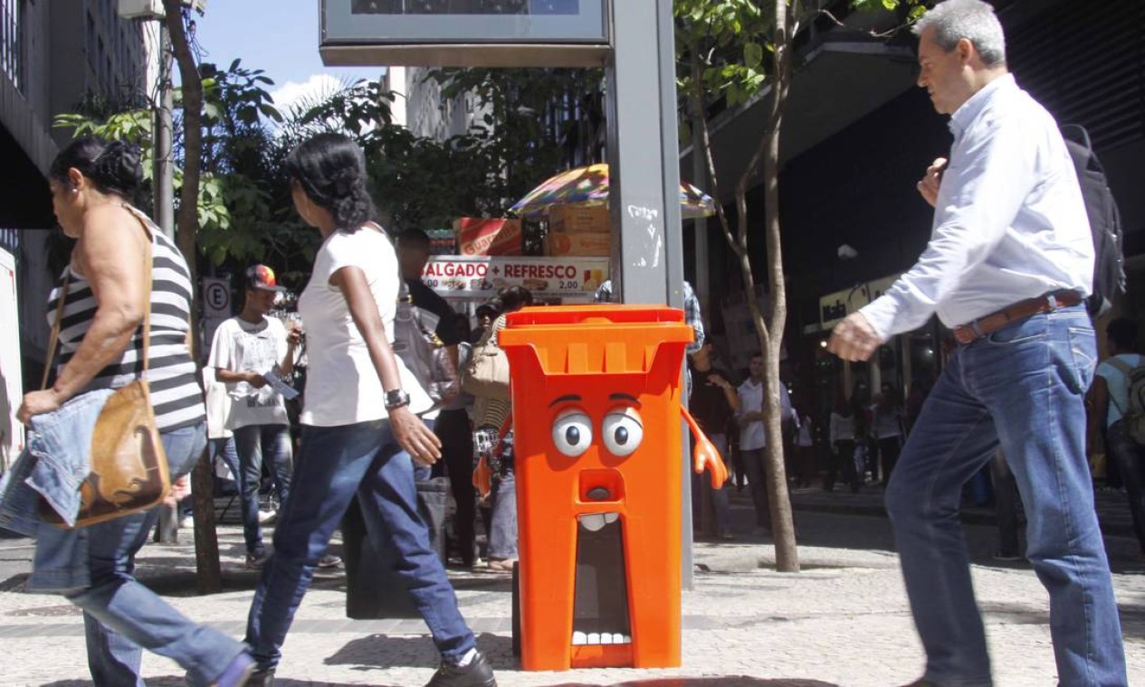 Lixo Zero já surte efeito em Copacabana - Jornal O Globo