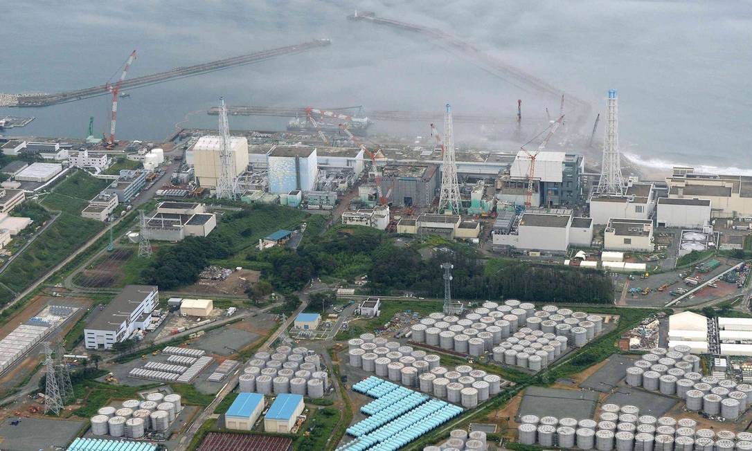 
Vista aérea mostra a usina nuclear de Fukushima, no Japão
Foto: KYODO / REUTERS