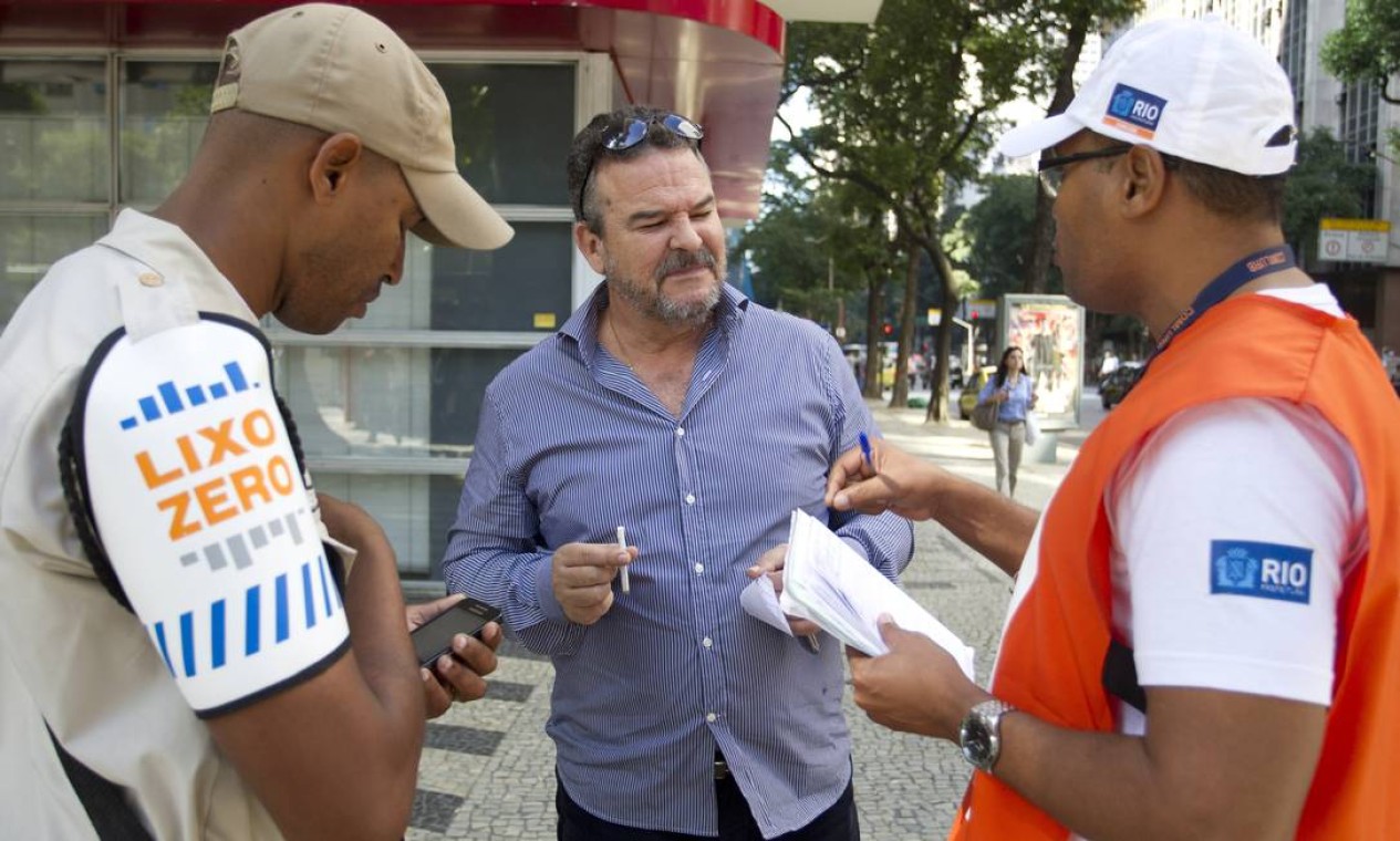Lixo Zero já surte efeito em Copacabana - Jornal O Globo