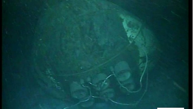 PeÃ§as do submarino ARA San Juan, localizado um ano depois de ter desaparecido nas profundezas do Oceano AtlÃ¢ntico Foto: HO / AFP