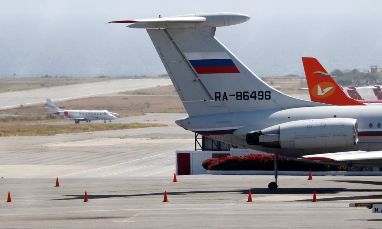 Aviões russos deixam a Venezuela após participarem de manobras