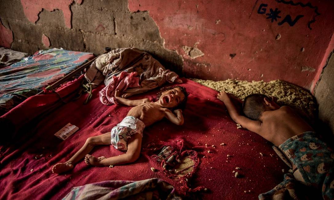 Foto de Anailin Nava que chamou atenção dos leitores devido a severa desnutrição Foto: Meredith Kohut / The New York Times 