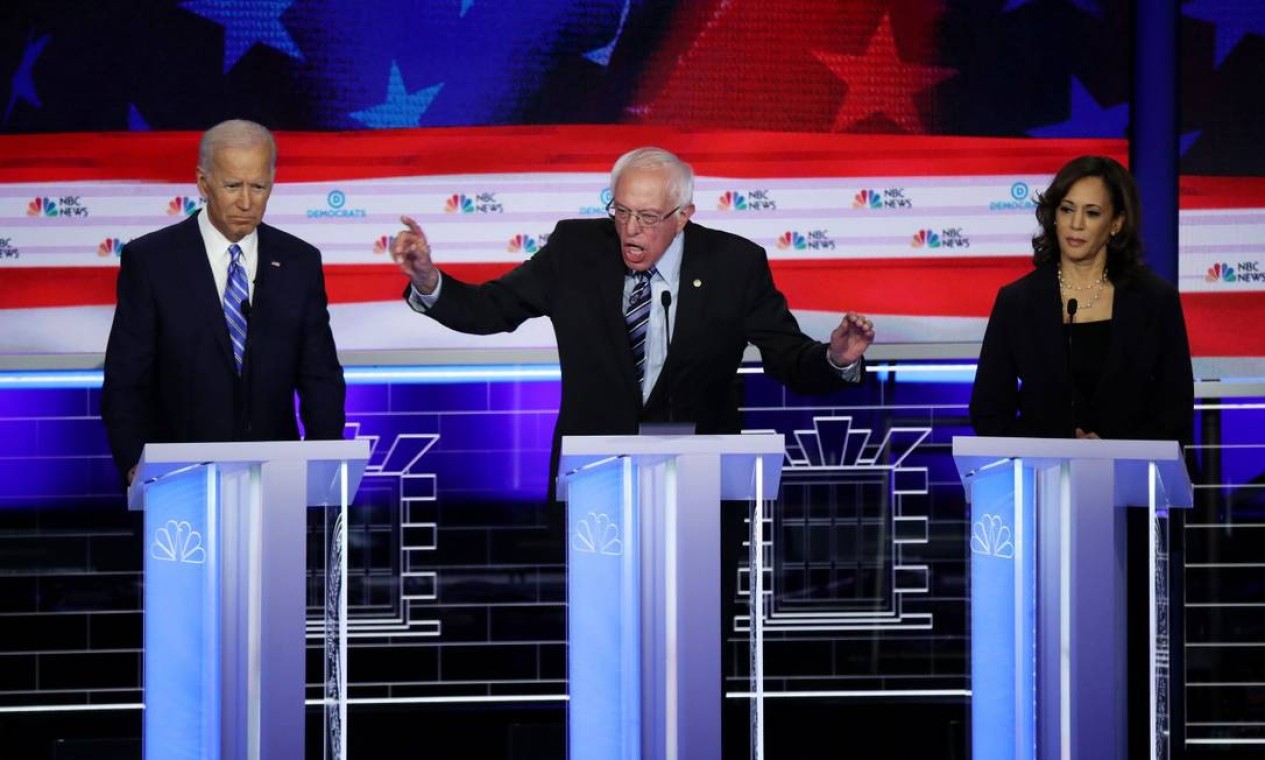 Joe Biden mira em Trump e Bernie Sanders é evasivo em debate democrata ...