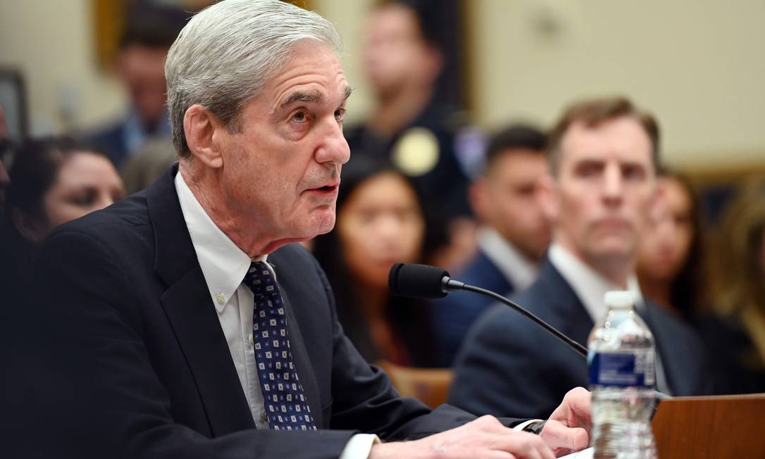 Mueller fala ao Congresso americano pela primeira vez desde que divulgou o relatório sobre a chamada trama russa, no final de março Foto: ANDREW CABALLERO-REYNOLDS / AFP