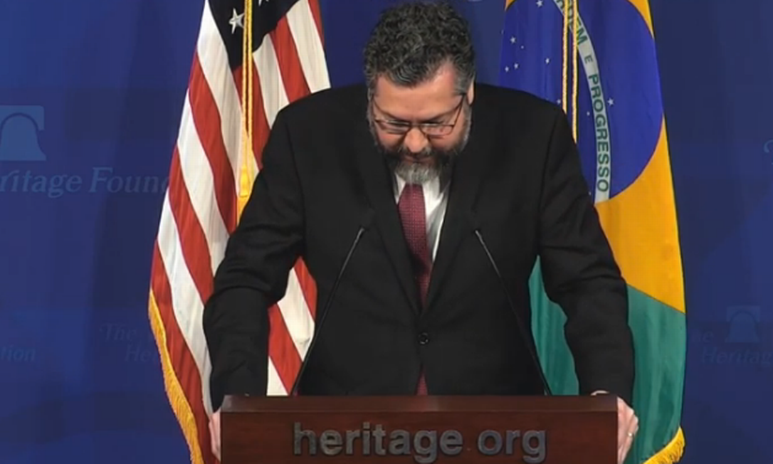 O ministro das Relações Exteriores, Ernesto Araújo, durante discurso na Fundação Heritage, em Washington Foto: Reprodução