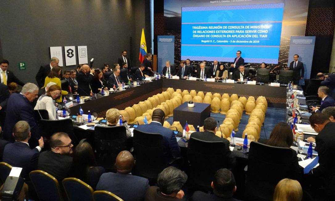Ministros das Relações Exteriores de países americanos se reúnem em Bogotá Foto: LUIS JAIME ACOSTA / REUTERS