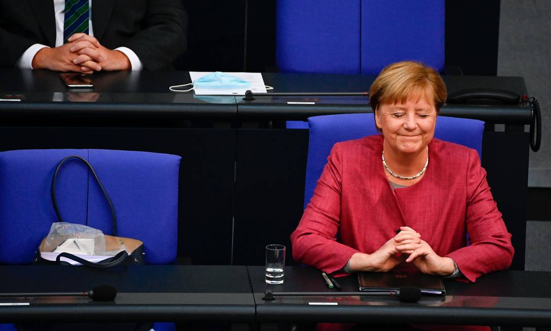 Merkel, que em novembro completa 15 anos à frente do governo, encerra em 2021 seu último mandato Foto: TOBIAS SCHWARZ / AFP/30-9-2020