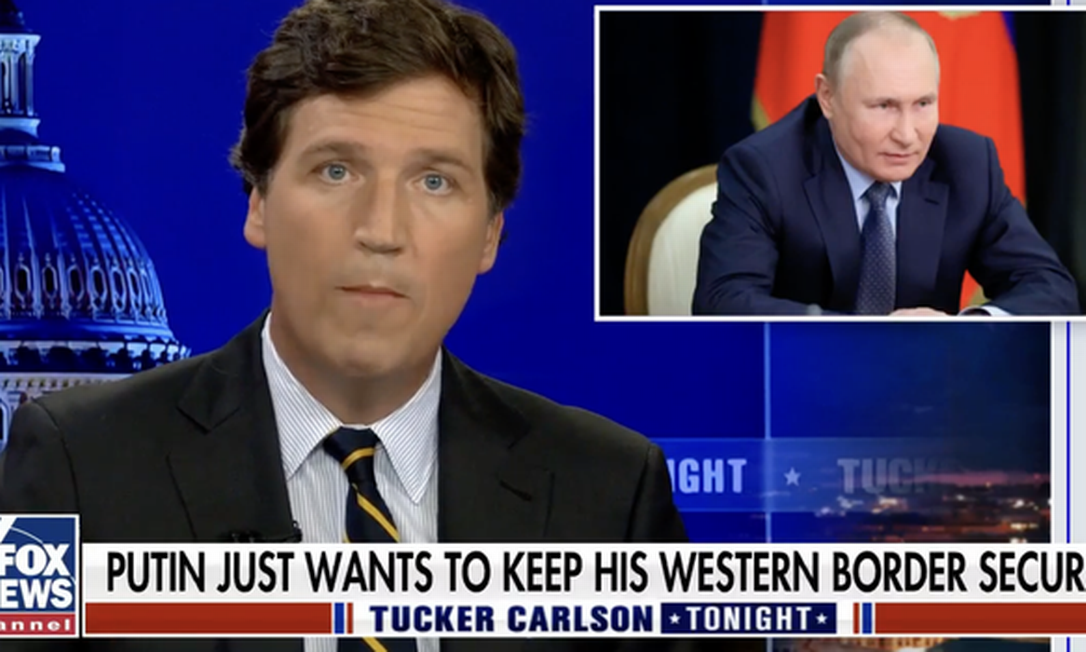 Programa de Tucker Carlson na Fox News na semana passada: 'Putin só quer manter sua fronteira ocidental segura', diz a legenda Foto: Reprodução