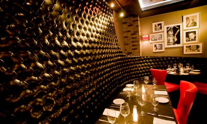 Somente em restaurantes de luxo, os gastos da família de Eduardo Cunha superaram US$ 6 mil Foto: Divulgação