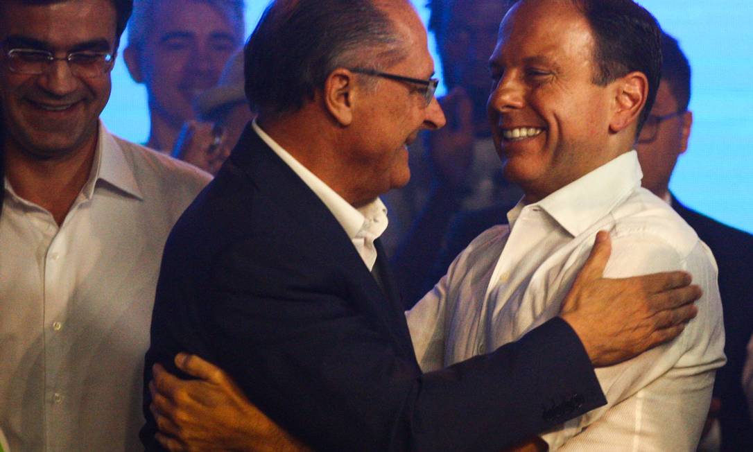 Doria e Alckmin juntos durante convenção do PSDB antes da eleição de 2018 Foto: Fotoarena / Agência O Globo