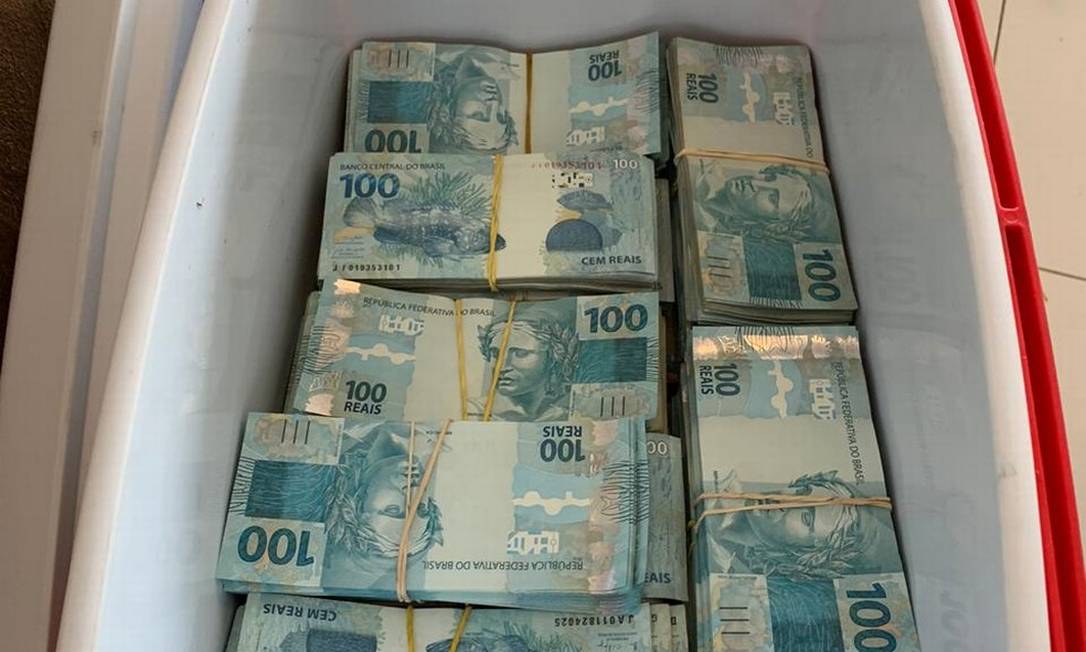 Polícia Federal apreendeu R$ 750 mil durante operação que investiga fraudes na compra de respiradores no Pará Foto: Polícia Federal 